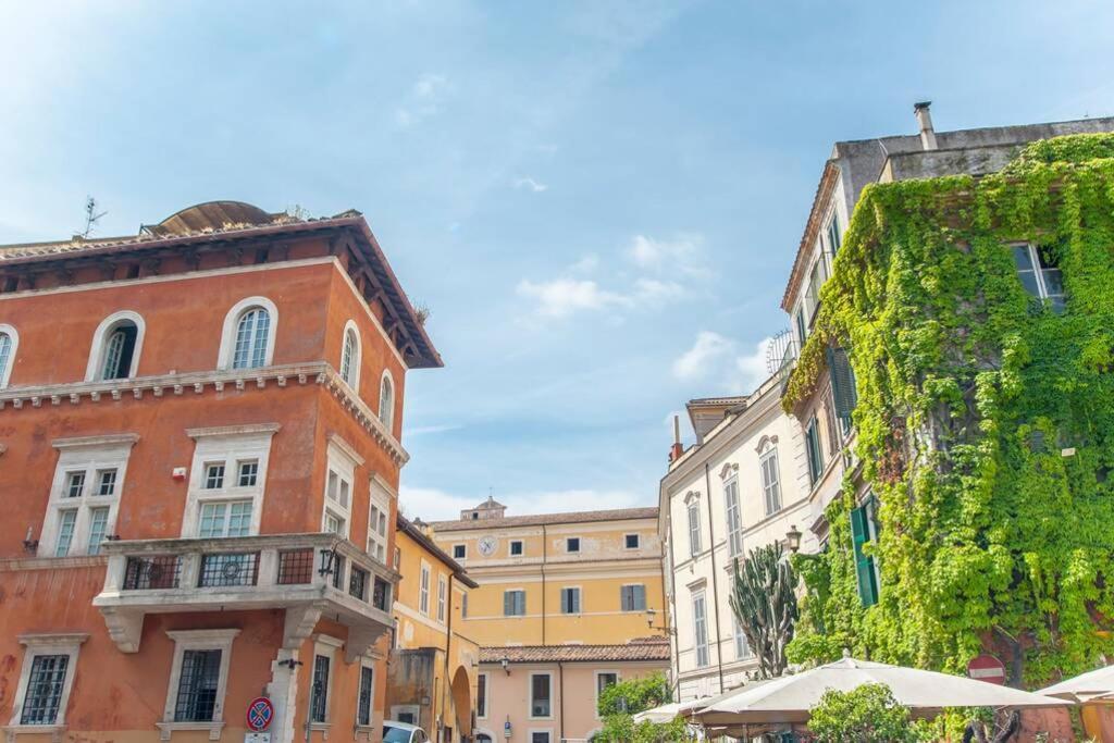 شقة L'Antico Borgo Di Trastevere روما المظهر الخارجي الصورة